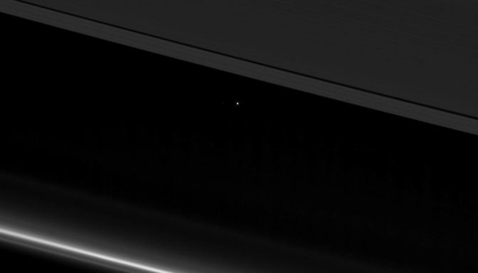 tieera desde saturno